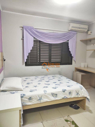 Imagem Casa com 3 Quartos à Venda, 219 m² em Jardim Santa Mena - Guarulhos Imagem Casa com 3 Quartos à Venda, 219 m² em Jardim Santa Mena - Guarulhos