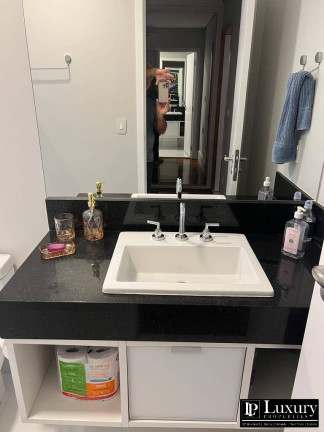 Imagem Apartamento com 3 Quartos à Venda, 180 m² em Vila Nova Conceição - São Paulo