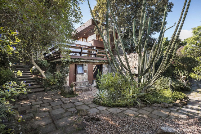Casa com 4 Quartos à Venda, 900 m² em Vila Assunção - Porto Alegre