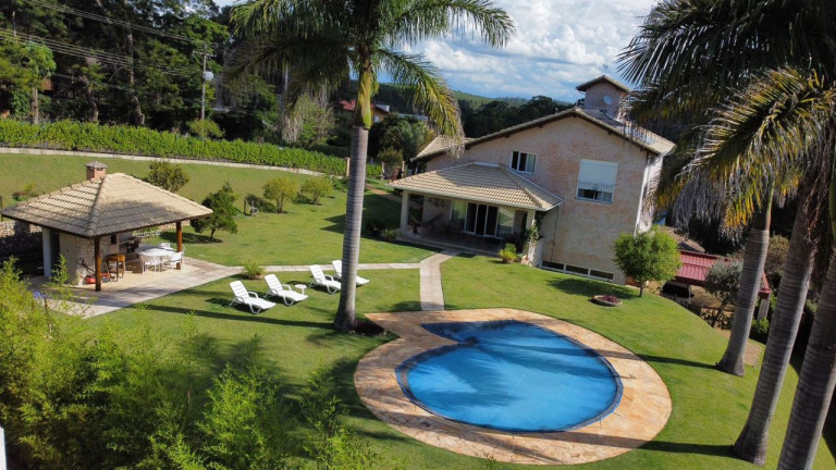 Sobrado com 4 Quartos à Venda, 350 m² em Condominio Jardim Das Palmeiras - Bragança Paulista