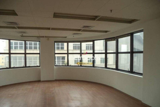 Imagem Sala Comercial à Venda ou Locação, 188 m² em República - São Paulo Imagem Sala Comercial à Venda ou Locação, 188 m² em República - São Paulo