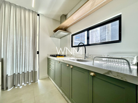 Imagem Apartamento com 3 Quartos à Venda, 124 m² em Meia Praia - Itapema