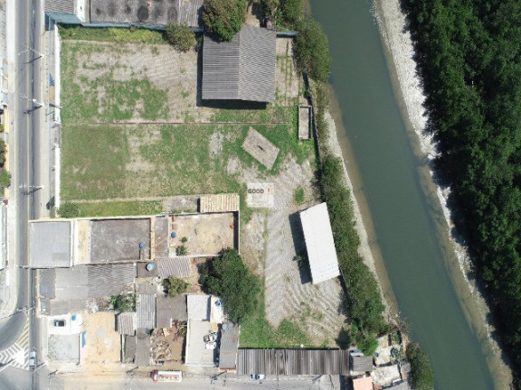 Terreno à Venda, 4.560 m² em Centro - Macaé