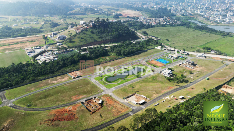 Imagem Terreno à Venda, em Centro - Camboriú Imagem Terreno à Venda, em Centro - Camboriú