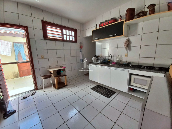 Imagem Casa com 3 Quartos à Venda, 131 m² em Edson Queiroz - Fortaleza Imagem Casa com 3 Quartos à Venda, 131 m² em Edson Queiroz - Fortaleza