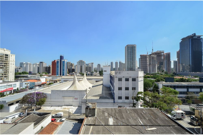 Imóvel com 2 Quartos à Venda,  em Chácara Santo Antônio (zona Sul) - São Paulo
