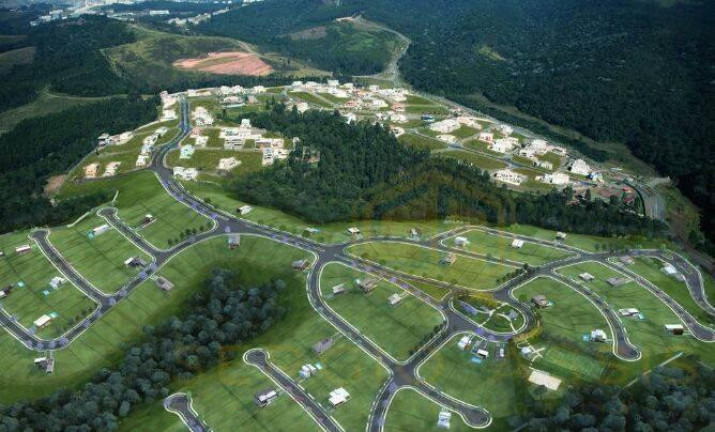 Imagem Casa de Condomínio com 3 Quartos à Venda, 247 m² em Alphaville - Santana De Parnaíba Imagem Casa de Condomínio com 3 Quartos à Venda, 247 m² em Alphaville - Santana De Parnaíba