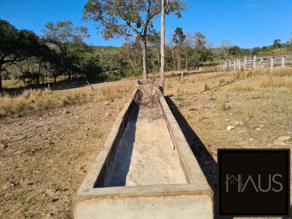Imagem Chácara à Venda, 7.150.000.000 m² em Santo Hipólito Imagem Chácara à Venda, 7.150.000.000 m² em Santo Hipólito