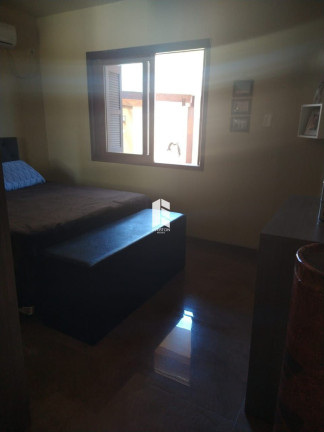 Imagem Casa com 3 Quartos à Venda, 90 m² em Nossa Senhora Medianeira - Santa Maria Imagem Casa com 3 Quartos à Venda, 90 m² em Nossa Senhora Medianeira - Santa Maria