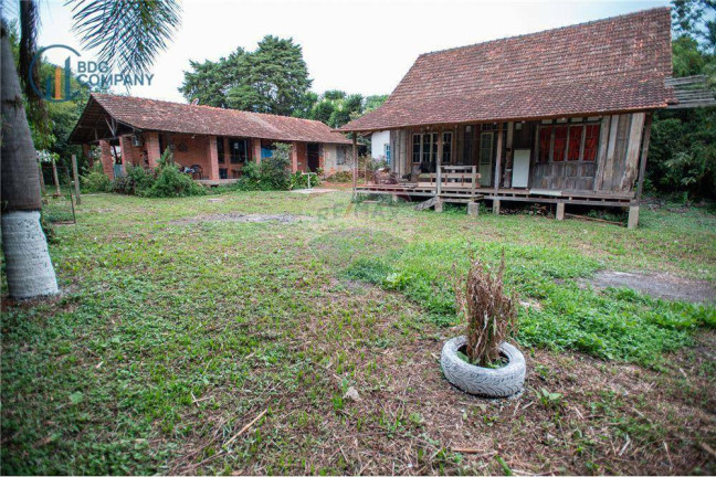 Imagem Casa com 6 Quartos à Venda, 2.790 m² em Vila São João - Irati Imagem Casa com 6 Quartos à Venda, 2.790 m² em Vila São João - Irati