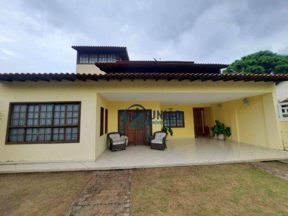Casa com 5 Quartos à Venda, 330 m² em Itaipu - Niterói