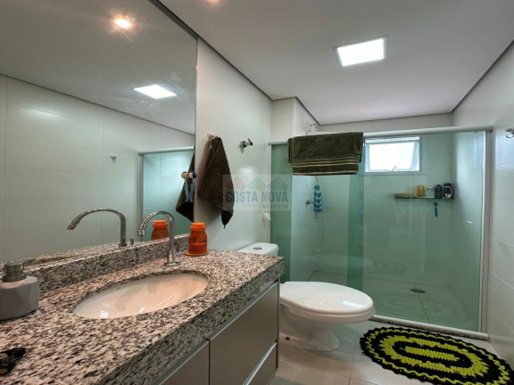 Imagem Apartamento com 2 Quartos à Venda, 65 m²