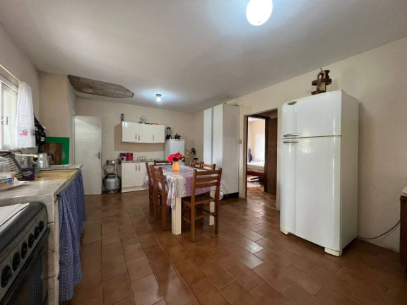 Imagem Casa com 4 Quartos à Venda, 210 m² em Centro - Balneário Barra Do Sul
