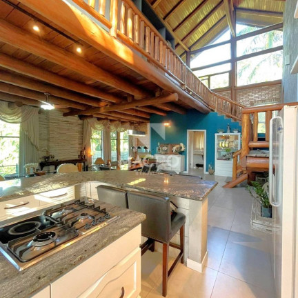Imagem Casa com 3 Quartos à Venda, 392 m² em Jaraguá 99 - Jaraguá Do Sul