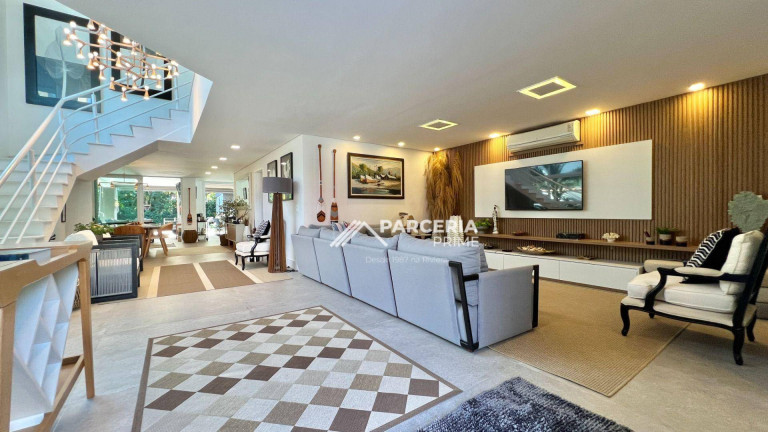 Imagem Casa com 6 Quartos à Venda, 380 m² em Riviera Módulo 21 - Bertioga