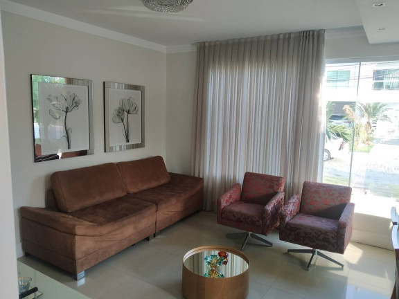 Imagem Casa com 3 Quartos à Venda, 450 m² em Parque Santo Amaro - Campos Dos Goytacazes