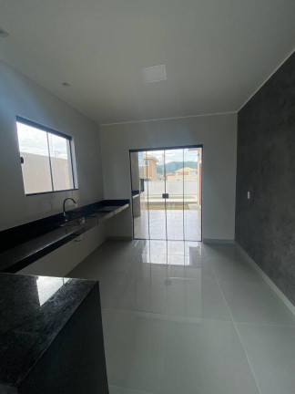 Imagem Casa com 3 Quartos à Venda, em Pindobas - Maricá Imagem Casa com 3 Quartos à Venda, em Pindobas - Maricá