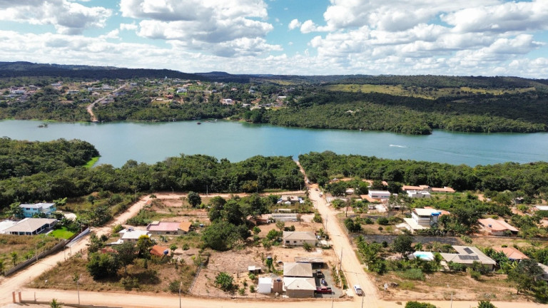 Imagem Sobrado com 4 Quartos à Venda, 150 m² em Mrg Lago Corumba Iv Fazenda Monjolo,s/n Qt-lt17 - Alexânia