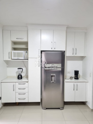 Imagem Apartamento com 3 Quartos à Venda, 130 m² em Pitangueiras - Guarujá