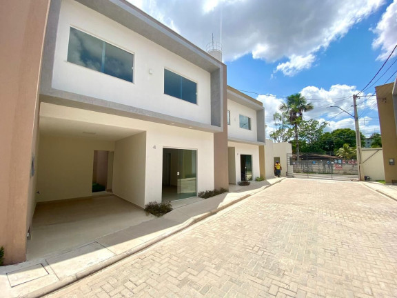 Casa com 3 Quartos à Venda, 114 m² em Centro - Ananindeua