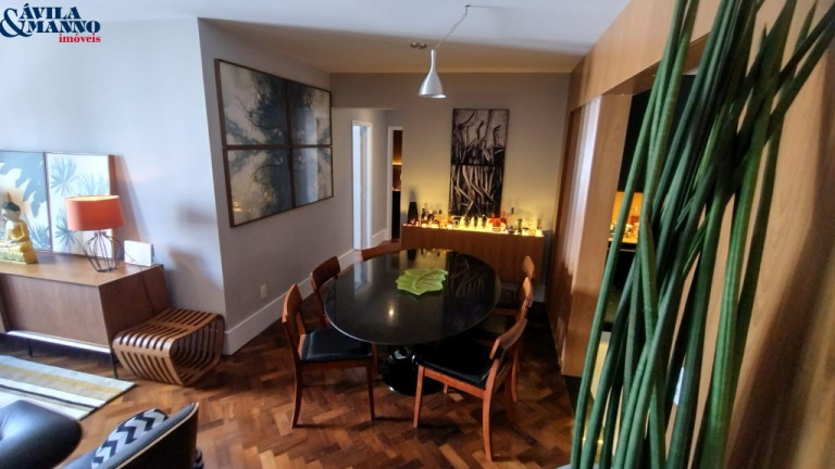 Apartamento com 3 Quartos à Venda, 98 m² em Moema - São Paulo