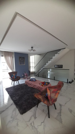 Imagem Sobrado com 3 Quartos à Venda, 180 m² em Portais (polvilho) - Cajamar