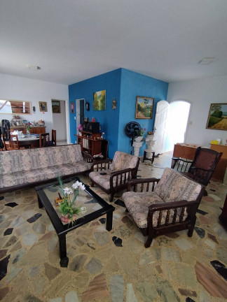 Imagem Casa com 7 Quartos à Venda, 360 m² em Centro - São Pedro Da Aldeia Imagem Casa com 7 Quartos à Venda, 360 m² em Centro - São Pedro Da Aldeia