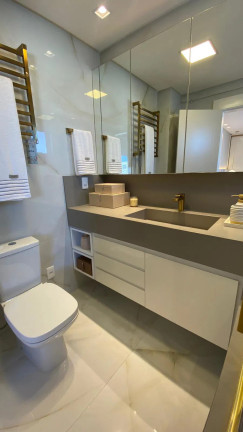 Imagem Apartamento com 3 Quartos à Venda, 136 m² em Centro - Balneário Camboriú Imagem Apartamento com 3 Quartos à Venda, 136 m² em Centro - Balneário Camboriú