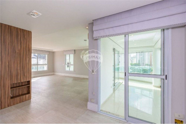 Imagem Apartamento com 3 Quartos à Venda, 155 m² em Moema - São Paulo