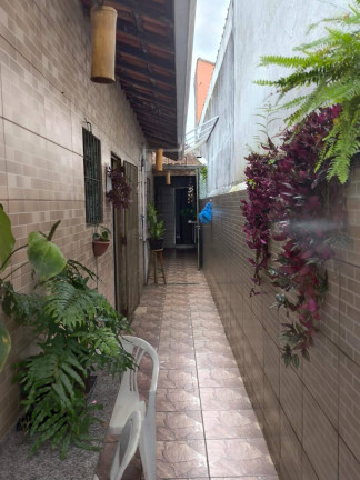 Imagem Casa com 2 Quartos à Venda, 70 m² em Centro - Mongaguá