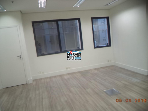 Imagem Sala Comercial à Venda ou Locação, em Itaim Bibi - São Paulo Imagem Sala Comercial à Venda ou Locação, em Itaim Bibi - São Paulo