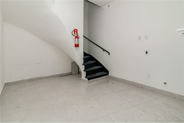 Imagem Sala Comercial à Venda, em Floresta - Porto Alegre Imagem Sala Comercial à Venda, em Floresta - Porto Alegre