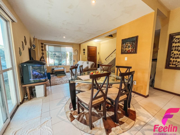 Imagem Casa com 3 Quartos à Venda, 120 m² em Campeche - Florianópolis Imagem Casa com 3 Quartos à Venda, 120 m² em Campeche - Florianópolis