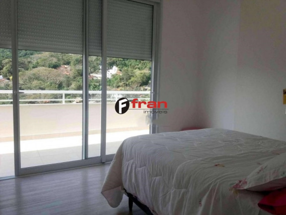 Imagem Casa com 4 Quartos à Venda, 530 m² em Córrego Grande - Florianópolis Imagem Casa com 4 Quartos à Venda, 530 m² em Córrego Grande - Florianópolis