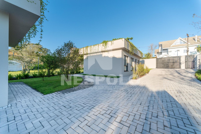 Imagem Casa à Venda, 458 m² em Praia Do Estaleiro - Balneario Camboriu Imagem Casa à Venda, 458 m² em Praia Do Estaleiro - Balneario Camboriu
