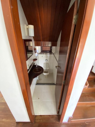 Imagem Casa com 5 Quartos à Venda, 211 m² em Alto - Teresópolis