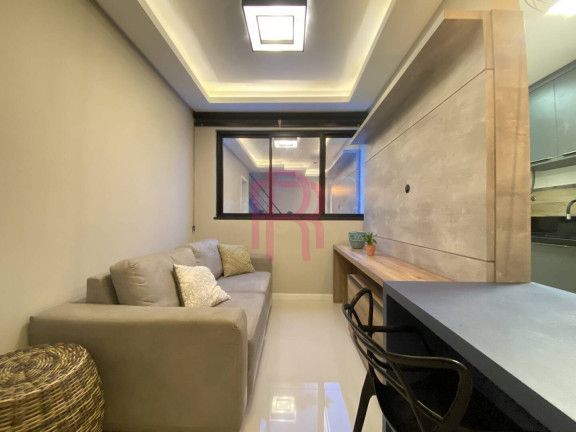 Imagem Apartamento com 2 Quartos à Venda, 60 m² em Praia Dos Amores - Balneário Camboriú