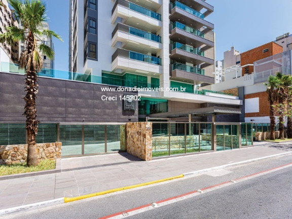 Imagem Apartamento com 3 Quartos à Venda, 139 m² em Centro - Florianópolis Imagem Apartamento com 3 Quartos à Venda, 139 m² em Centro - Florianópolis
