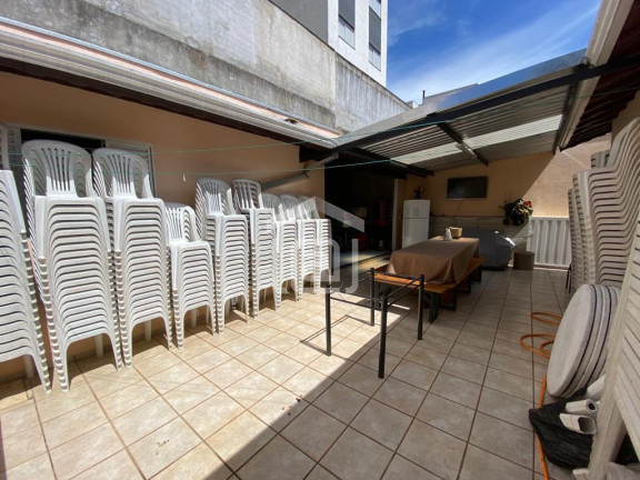 Imagem Sobrado com 3 Quartos à Venda, 250 m² em Jardim Das Azaléias - Poços De Caldas Imagem Sobrado com 3 Quartos à Venda, 250 m² em Jardim Das Azaléias - Poços De Caldas