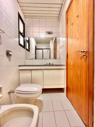 Imagem Apartamento com 3 Quartos à Venda, 138 m² em Pitangueiras - Guarujá Imagem Apartamento com 3 Quartos à Venda, 138 m² em Pitangueiras - Guarujá