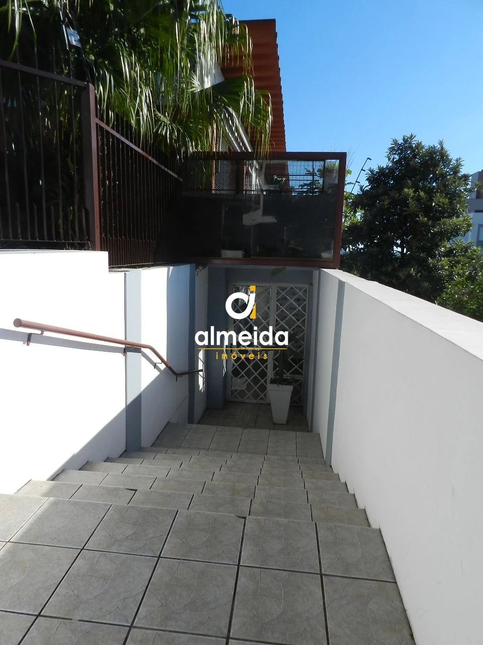 Imagem Casa com 3 Quartos à Venda, 254 m² em Nossa Senhora De Lourdes - Santa Maria