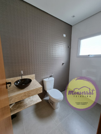 Imagem Imóvel com 3 Quartos à Venda, em Ruínas - Peruíbe Imagem Imóvel com 3 Quartos à Venda, em Ruínas - Peruíbe