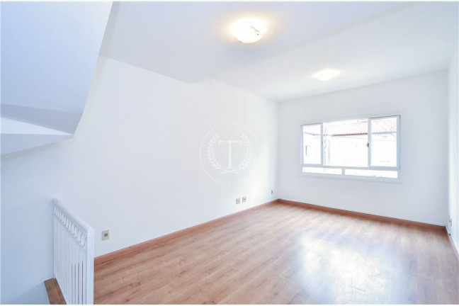 Imagem Casa com 2 Quartos à Venda, 110 m² em Vila Antônio - São Paulo
