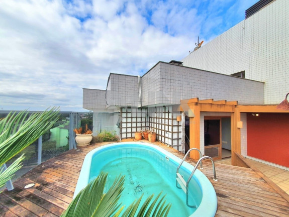 Imagem Imóvel com 3 Quartos à Venda, 312 m² em Jardim Itu - Porto Alegre Imagem Imóvel com 3 Quartos à Venda, 312 m² em Jardim Itu - Porto Alegre