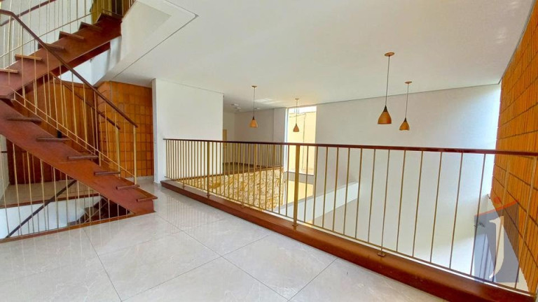 Imagem Casa com 3 Quartos à Venda, 280 m² em Chácara Klabin - São Paulo Imagem Casa com 3 Quartos à Venda, 280 m² em Chácara Klabin - São Paulo