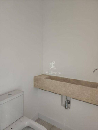 Apartamento com 4 Quartos para Alugar, 195 m² em Jardim Leonor - São Paulo