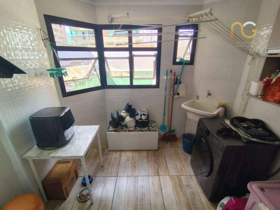 Imagem Apartamento com 3 Quartos à Venda, 145 m² em Vilamar - Praia Grande