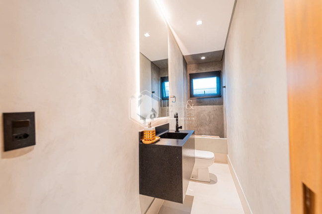 Imagem Casa com 4 Quartos à Venda, 200 m² em Indianópolis - São Paulo Imagem Casa com 4 Quartos à Venda, 200 m² em Indianópolis - São Paulo
