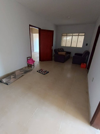 Imagem Casa com 3 Quartos à Venda, 200 m² em Maracanã - Anápolis