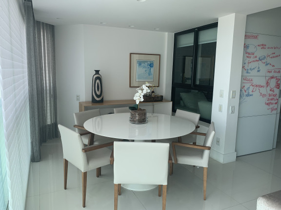 Imagem Apartamento com 3 Quartos à Venda, 235 m² em Horto Florestal - Salvador Imagem Apartamento com 3 Quartos à Venda, 235 m² em Horto Florestal - Salvador
